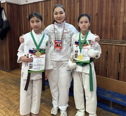 На турнире ЮФО по всестилевому карате володарские спортсмены завоевали 17 медалей