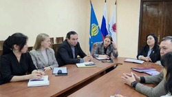 Зампред астраханского правительства провела совещание с главами володарских поселений