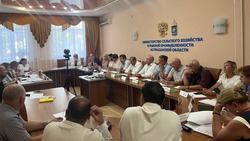 Шесть володарских фермеров борются за грант