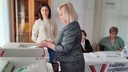 В Володарском районе началось голосование на выборах президента