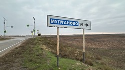 Школьники Володарского района вынуждены по несколько часов ждать автобуса