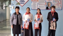 Первые паспорта вручены школьникам из Большого Могоя