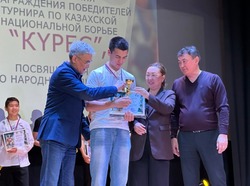 Володарские спортсмены соревновались в казахской борьбе курес
