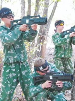 Школьники из Тумака освоили военное дело в центре военно-патриотического воспитания