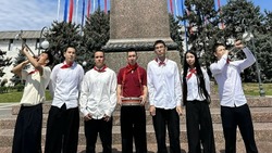 Тумакские шккольники по-особому отметили Первомай