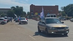 Володарцы поучаствовали в автопробеге, посвященном Дню России