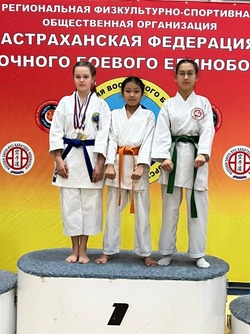 Володарские каратисты привезли больше сотни медалей с Кубка Астраханской области