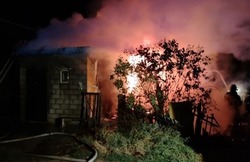 В селе Новокрасное горела хозяйственная постройка
