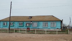 Жители Камардана добиваются возобновления работы библиотеки